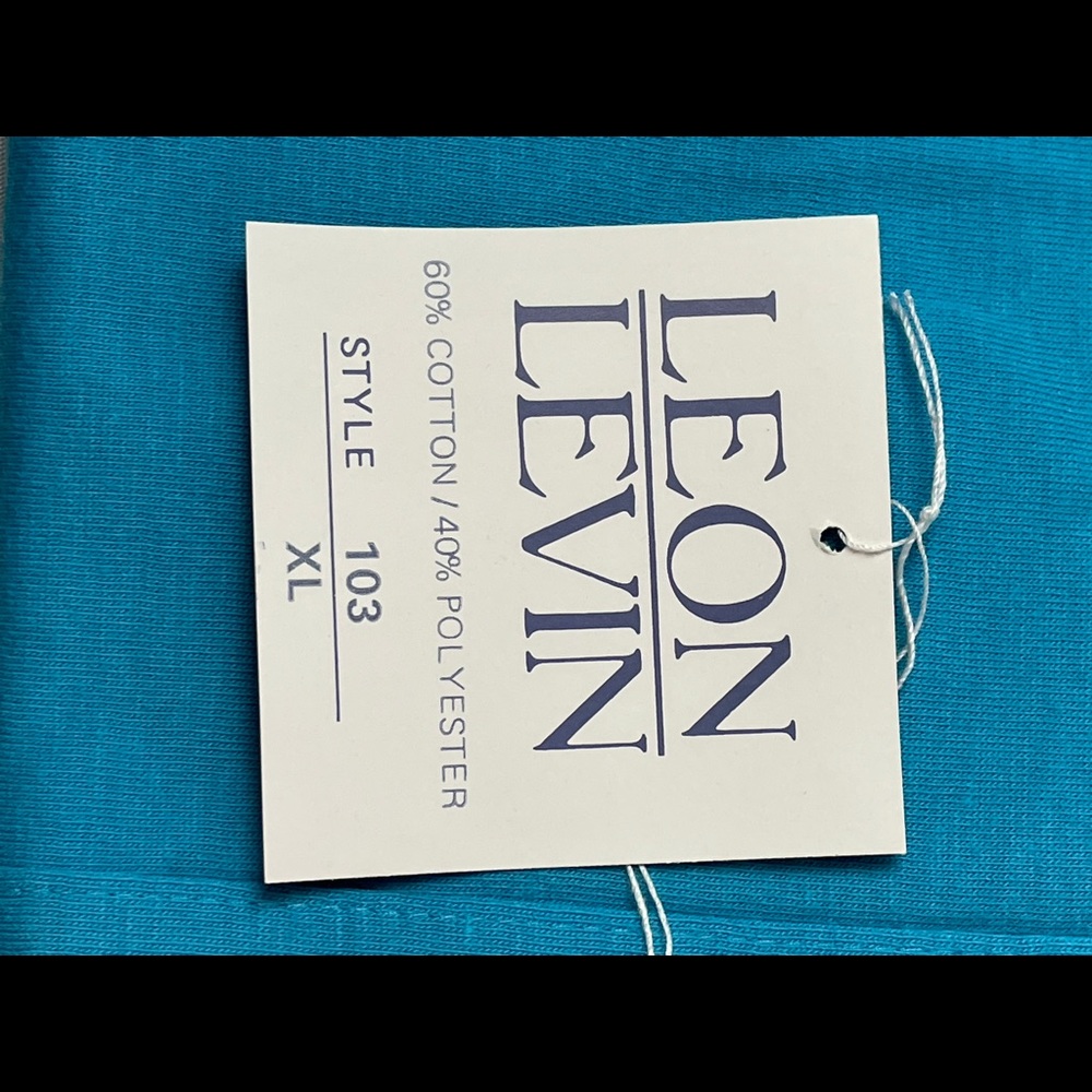 Ladies Golf Shirt NWT Leon Levin Xl